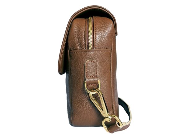 Die kleine Wohlfühltasche in Mittelbraun und Gold – Bild 3